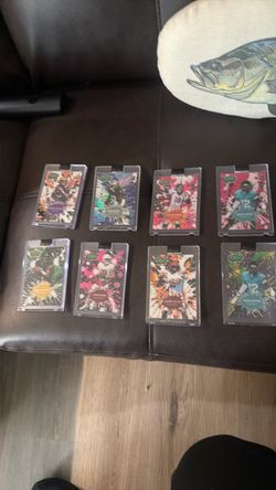 Here are some 2025 wild card lot of 8