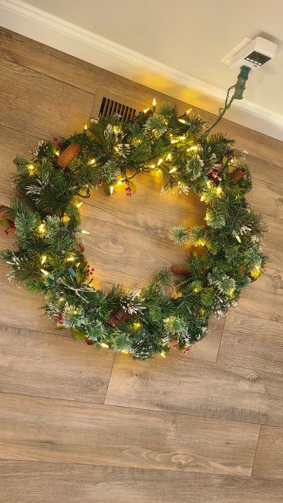 Large pre lit Christmas Winter Wreath
