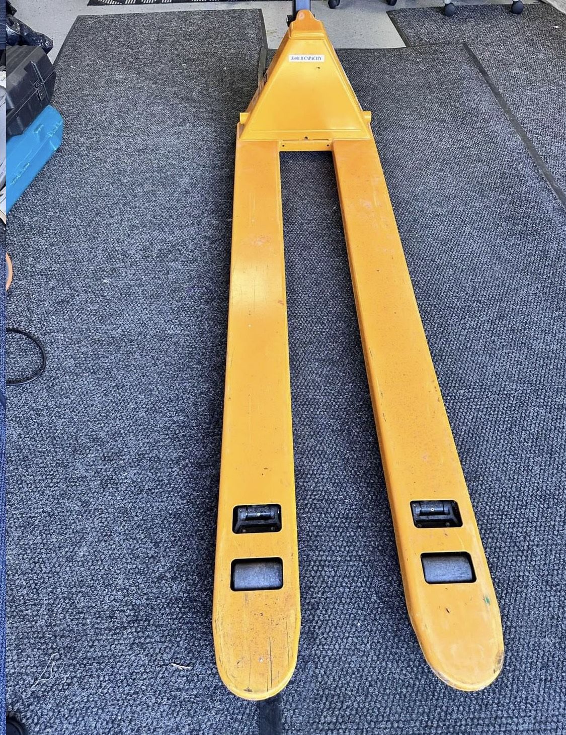 Pallet Jack Uline 6ft Narrow