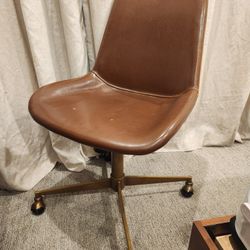 World's Market Leather Office Chair