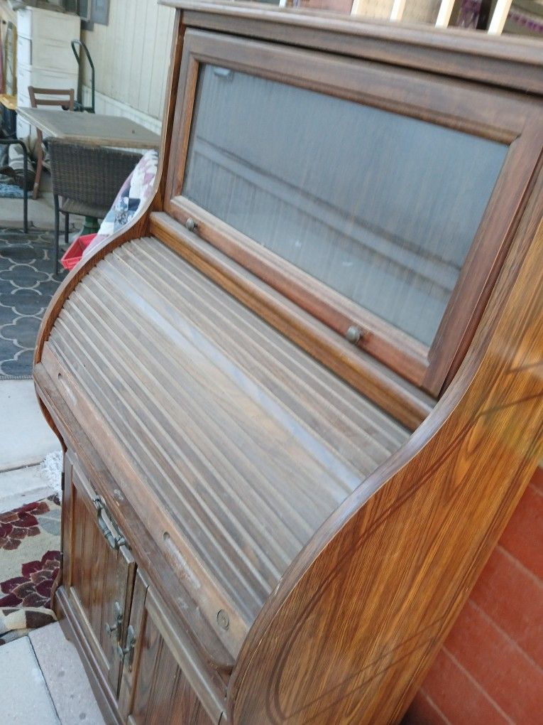 Roll Top Desk