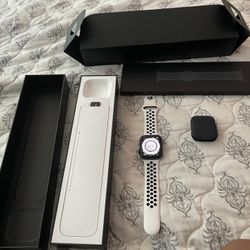 Brand New Apple Watch Nike