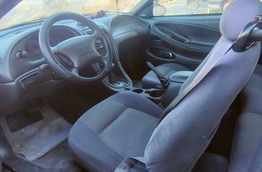 2001 Ford Mustang