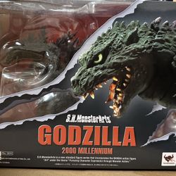 Brand New SH MonsterArts Godzilla 2000 Millennium