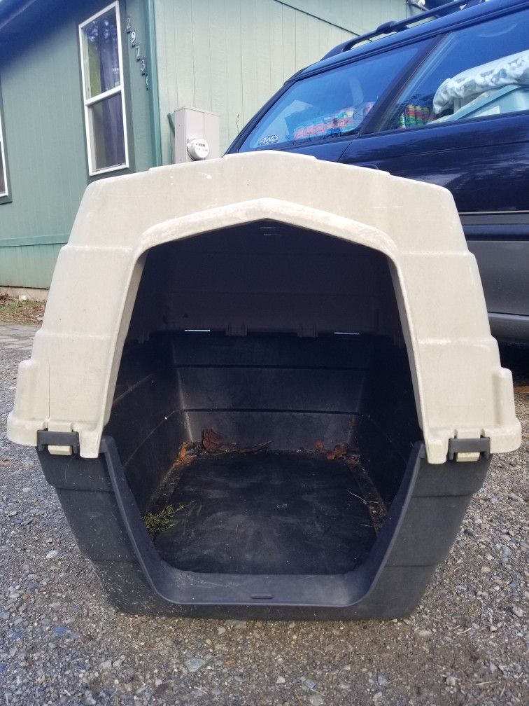 Dog House