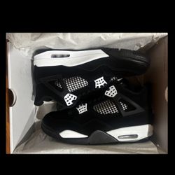 Jordan 4 White Thunder