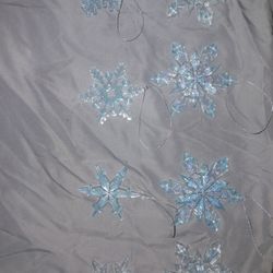 7 Handmade Resin Snowflake Ornaments