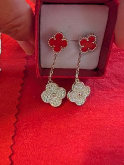 $60 Aretes Van c. Plataeados Con Rojo Grabado 925 Colgantes
