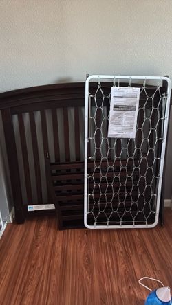 Baby crib