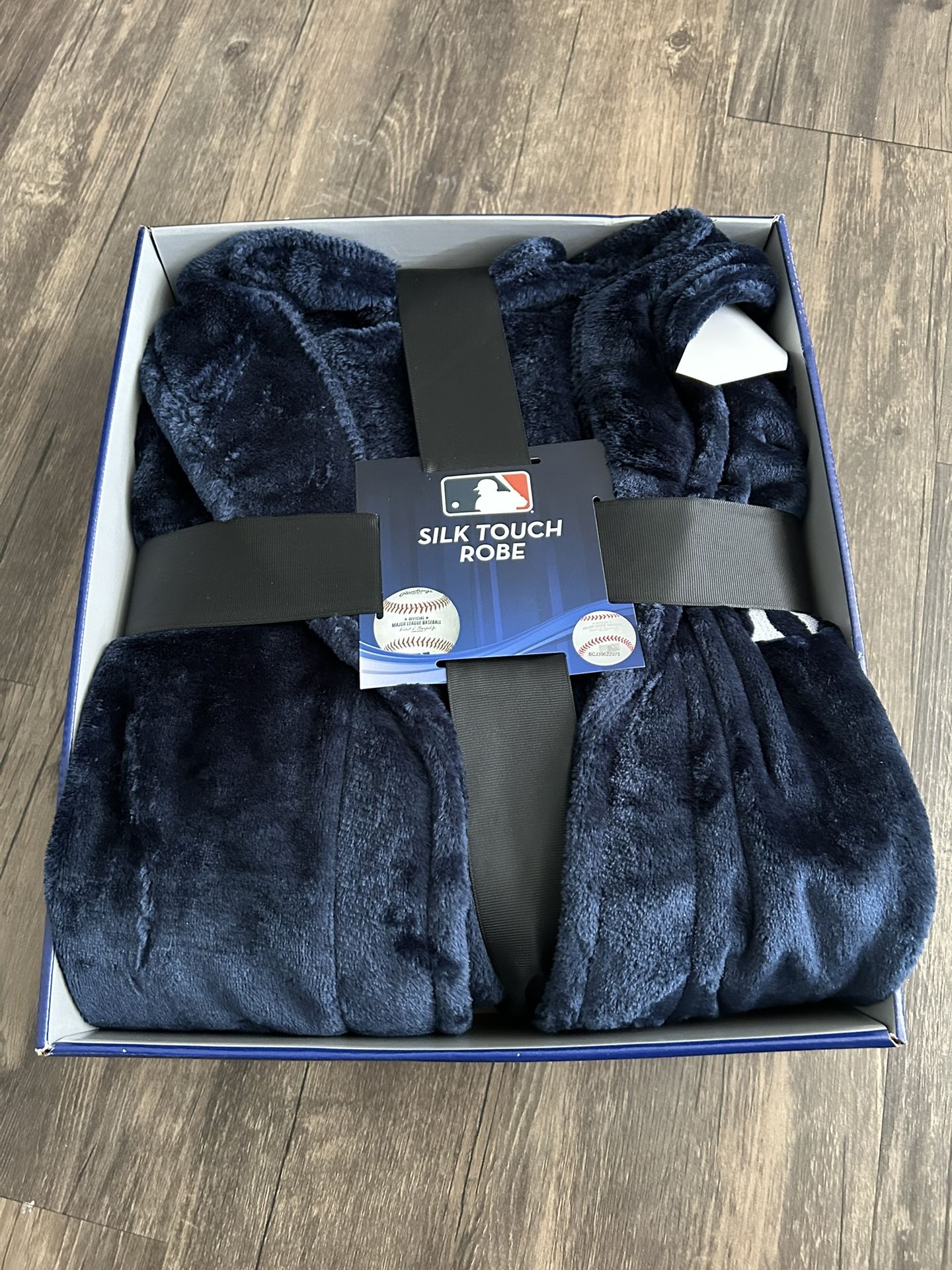 Yankee Bathrobe 