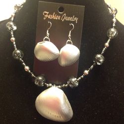 Handcrafted Seashell Necklace And Earrings 