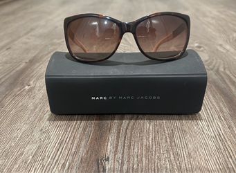 Marc Jacobs sunglasses
