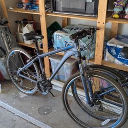 Schwinn Hybrid Mens Bike
