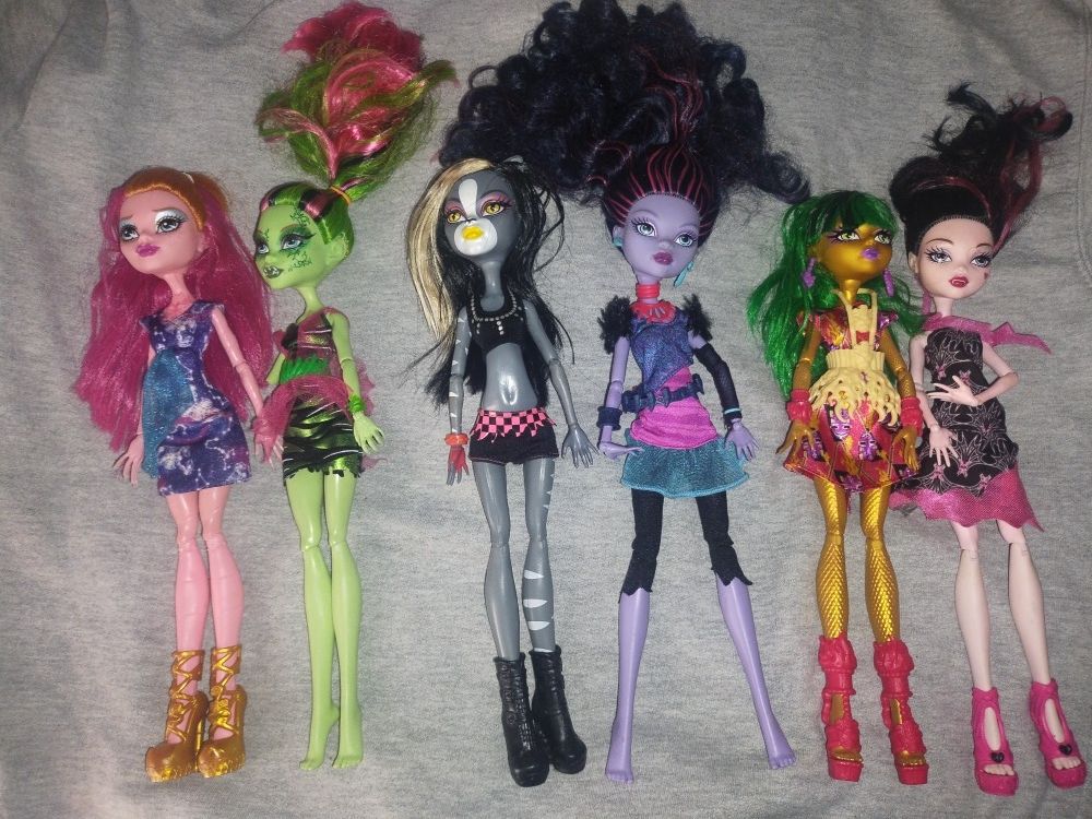 Monster High Doll Lot