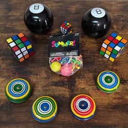 Retro Toy Lot Rubiks Cubes Magic Eight Balls Yo-yos etc $7 for All