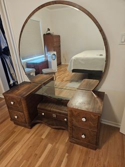 Waterfall art deco vanity, 2 hi boy dressers and 2 end tables and bench seat