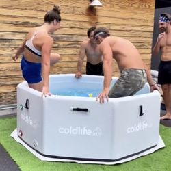 Cold Life Portable Inflatable Cold Plunge – Great Condition