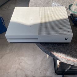 Xbox One S 2 TB
