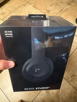Beats Studio 3 headphones
