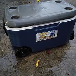 Coleman Classic Series 62-Quart Wheeled Cooler