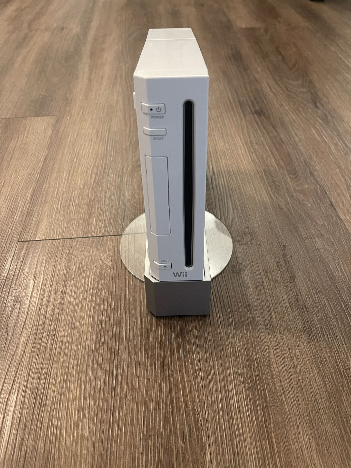 Nintendo Wii + Wii Fit Balance Board & Games