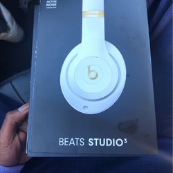 Dre Beats Studio 3 Wireless Headphones 