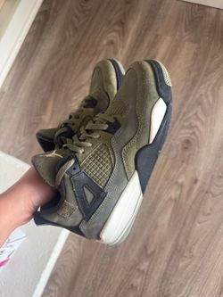 Jordan 4s retro