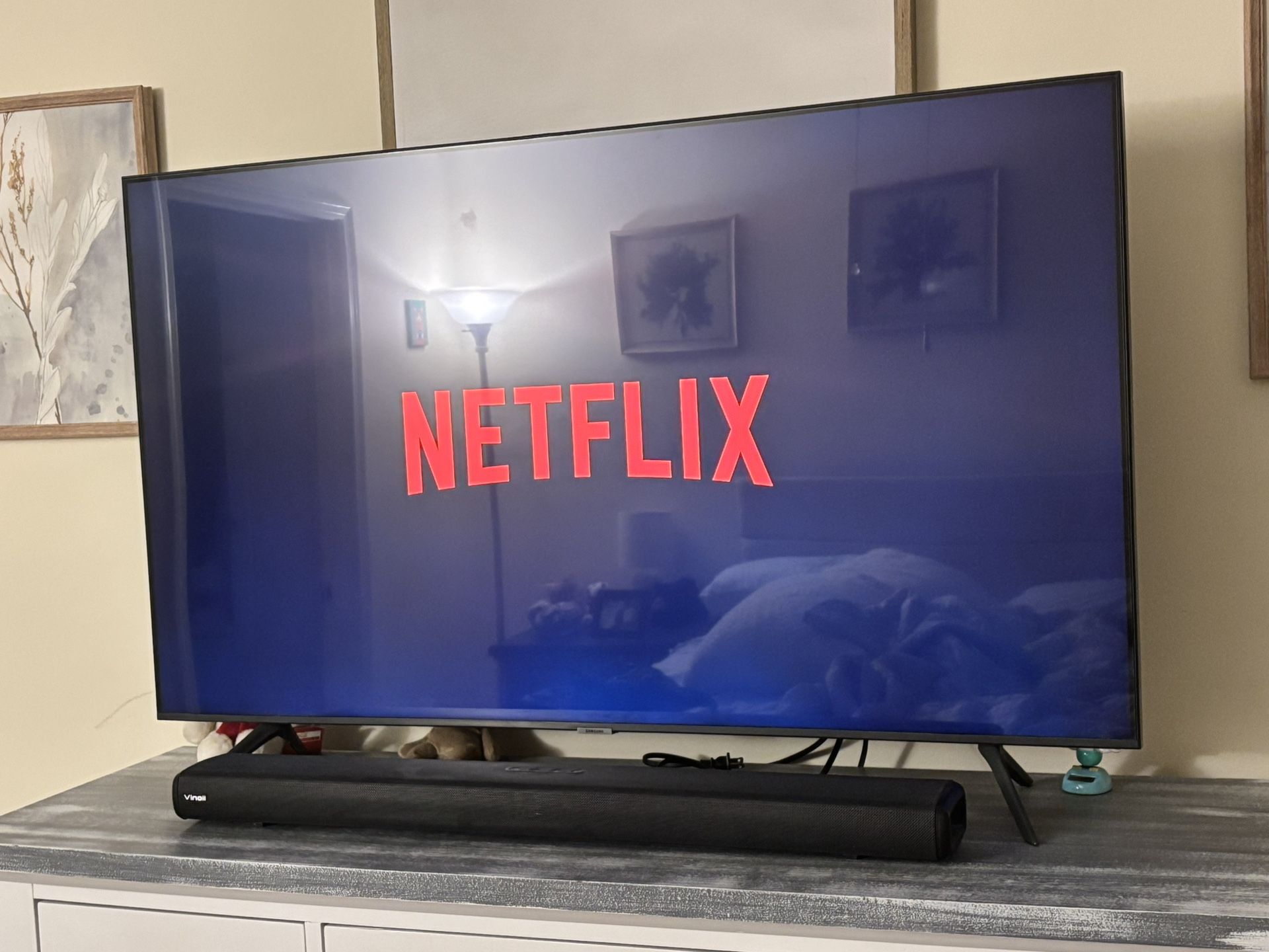 55” 4K TV with soundbar