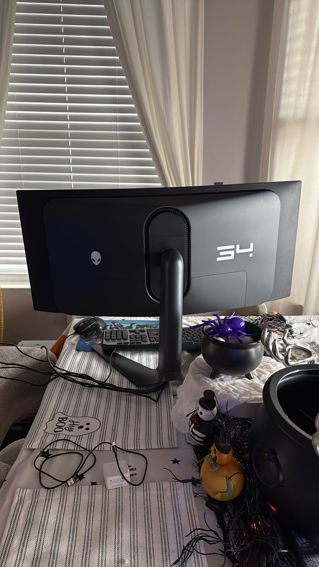 DELL Alienware AW3423DWF, Curved Gaming Monitor, 34", OLED, 165Hz, NVIDIA G-SYNC