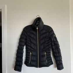 Michael Kors packable down fill jacket pre loved size XS