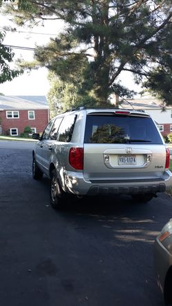 Honda. Pilo 2005 4x4 buena condiciones