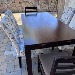 Dining Table & Chairs