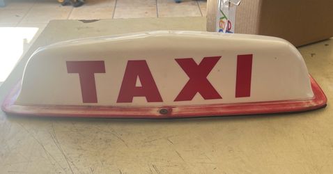 Vintage TAXI Cab Sign Roof Top Lens Light Cover