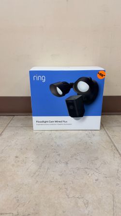 RING FLOODLIGHT CAM WIRED PLUS