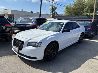 2020 Chrysler 300