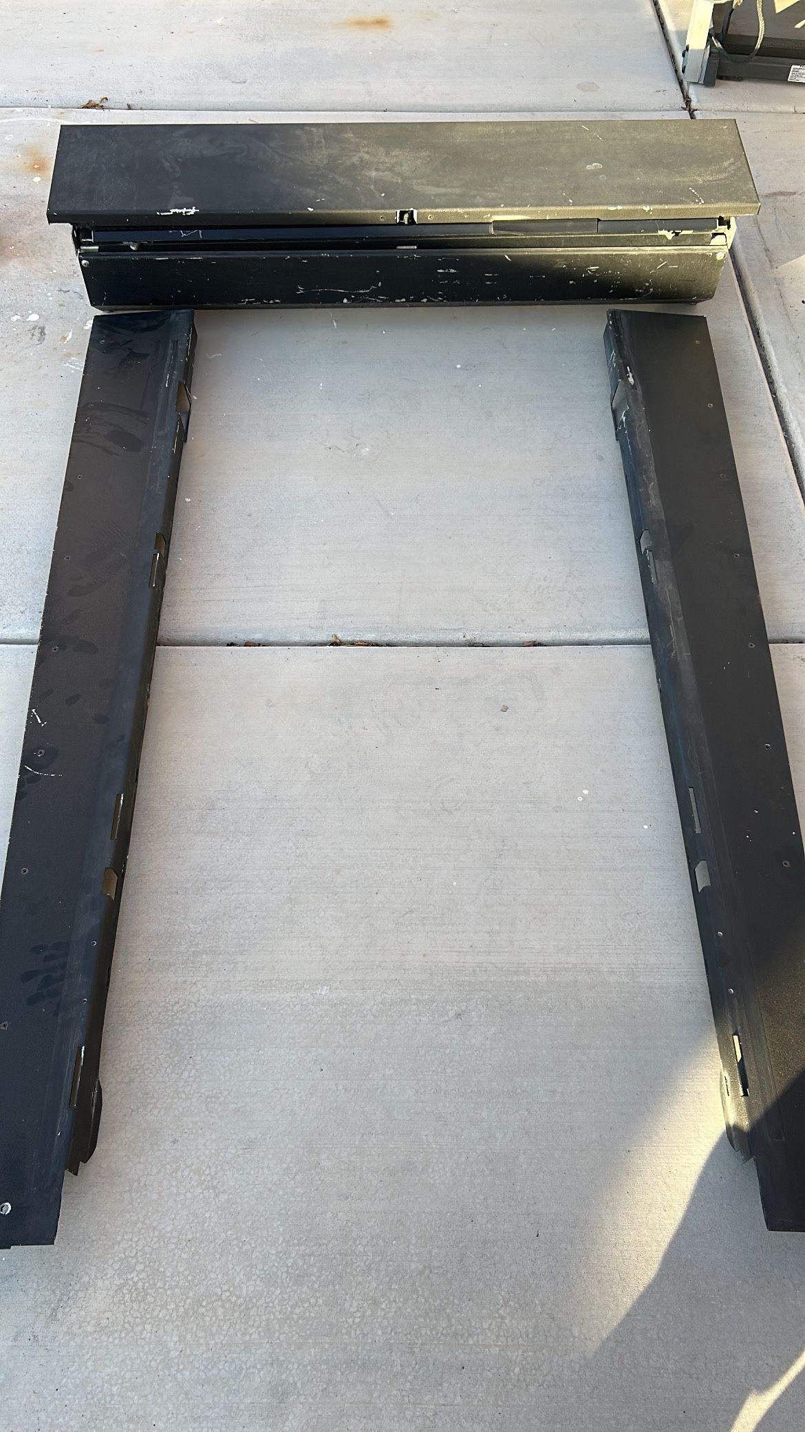 Roll And Lock Bed Cover For F150