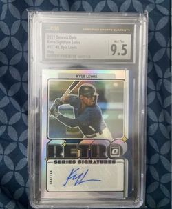 Kyle Lewis auto signed graded 9.5 mariners mlb baseball