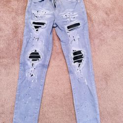 Ripped Jeans 