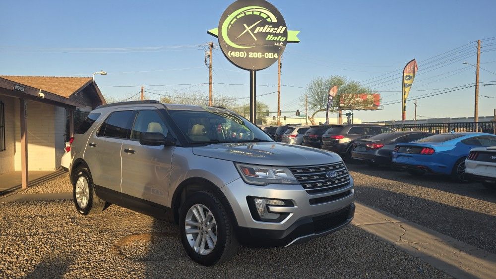 2017 Ford Explorer