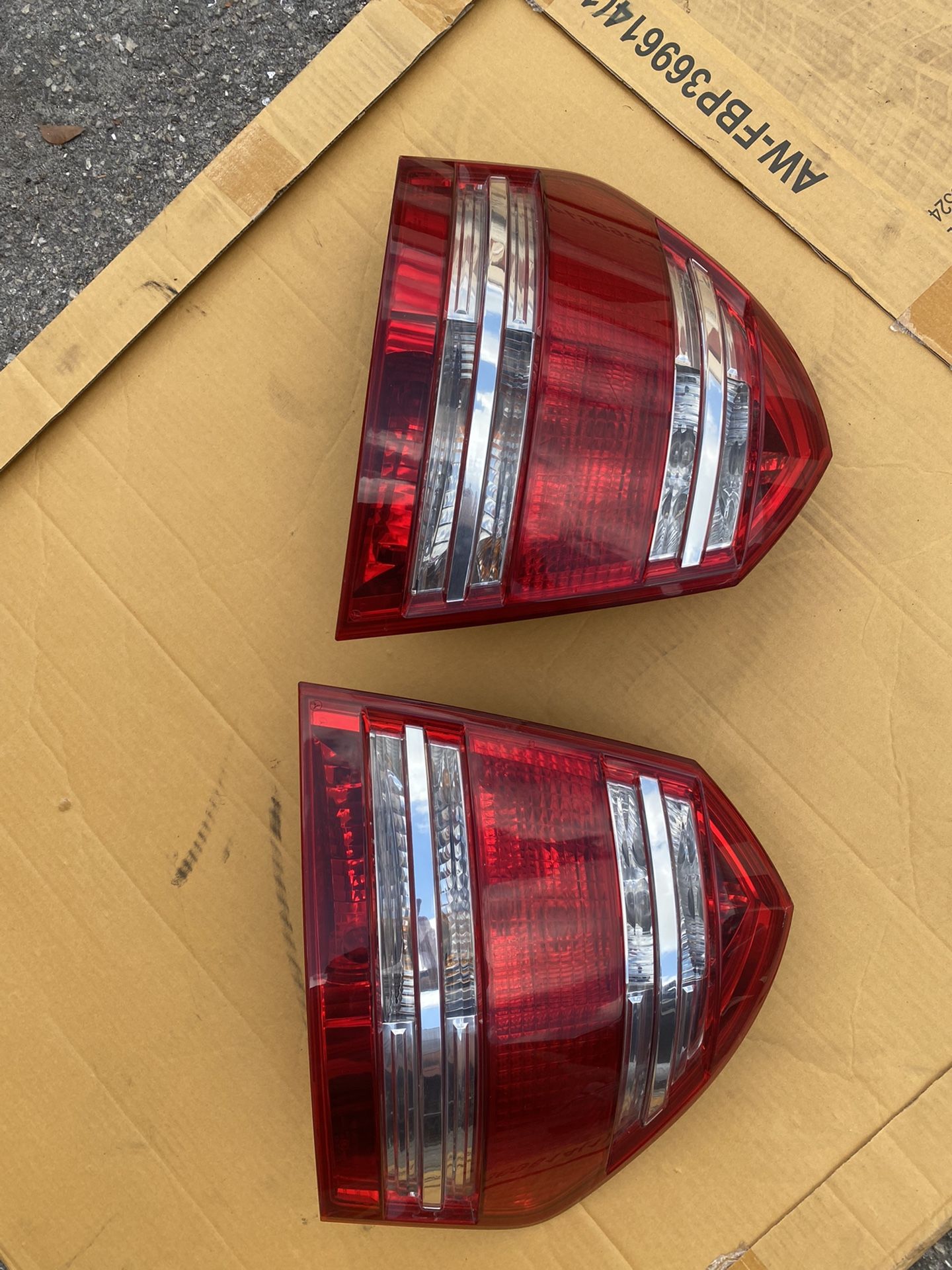 Rear Lights Mercedes Gl