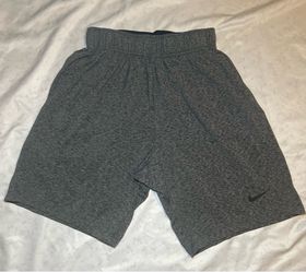 Nike Men's Yoga Dri-FIT Training Shorts Dark Gray Heather Small DB4199-010