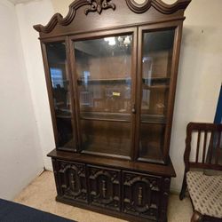 Vintage BASSETT Lighted China Cabinet 