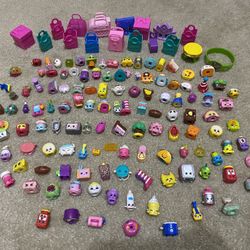 140+ Shopkins!