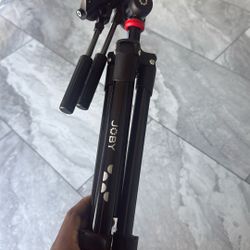 Compact Advanced Kit — Tripod