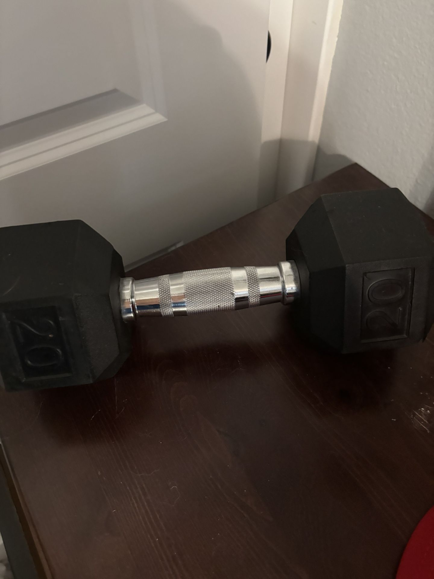 20 lb Rubber Hex Dumbbell – Great Condition