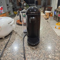Nespresso LIKE NEW