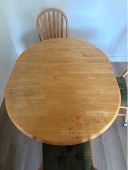 Round Brown Table + 3 Chairs