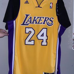 Adidas LA Lakers Swingman Jersey 