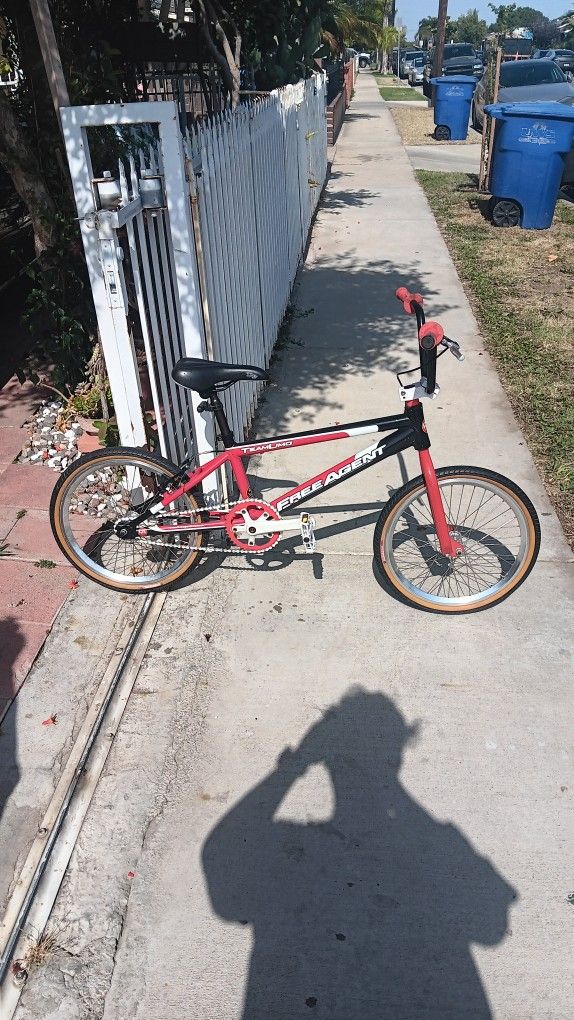 BMX Bike - BMX Bicycle - BMX Agent Team LIMO