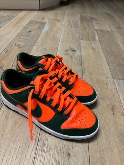 Nike Dunk “Miami Hurricanes”